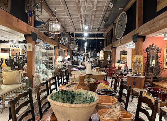 connecticut/stamford/harbor-point/shop/the-antique-and-artisan-gallery