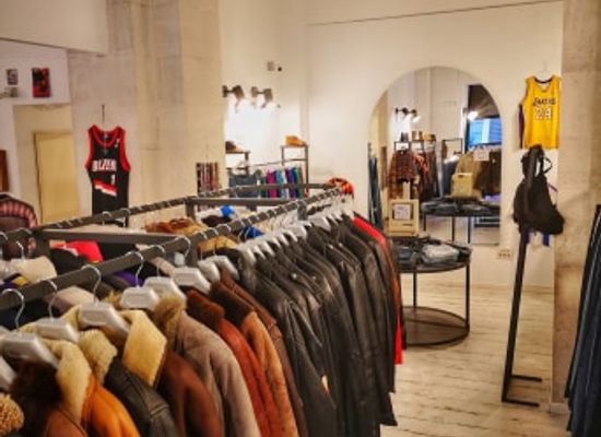 italy/bari/shop/scenario-vintage-store-bari