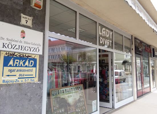 hungary/eger/shop/lady-fashion