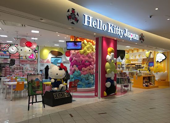 japan/tokyo/odaiba/shop/hello-kitty-japan