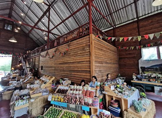 thailand/khao-yai-national-park/shop/the-birder-s-lodge-farmers-market