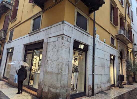 italy/verona/verona-city-centre/shop/new-balance-store-verona-centro