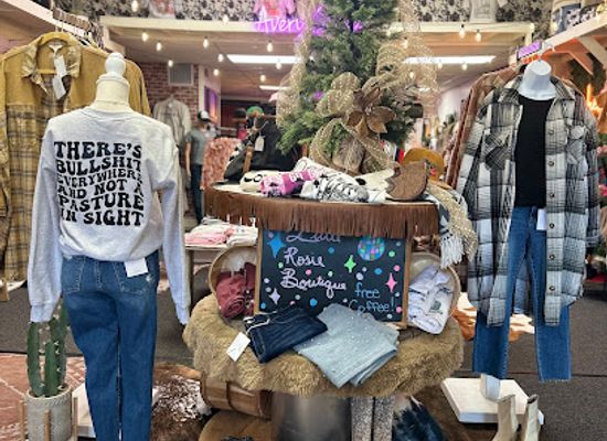 ohio/marietta/shop/little-rosie-boutique