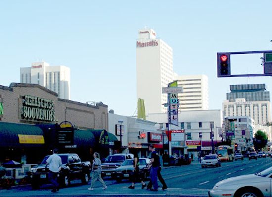 nevada/reno/shop/sierra-gift-shop