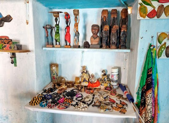 cabo-verde/santa-maria/shop/galeria-art-madeira