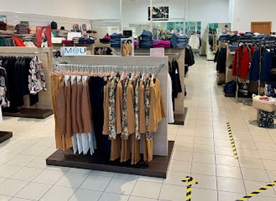 italy/marche/shop/mia-fashion-store
