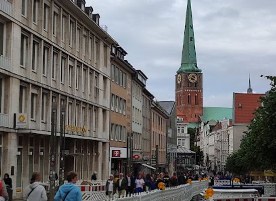 germany/lubeck/innenstadt/shop/zara