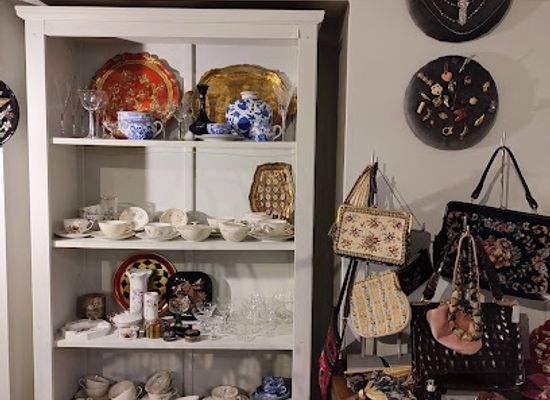 poland/krakow/kazimierz/shop/toiowo-vintage-hand-made