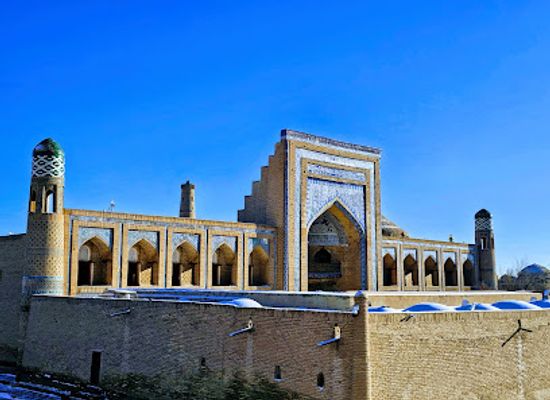 uzbekistan/khiva/dishan-kala/shop/khiva-ichan-kala