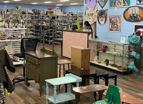 maryland/catoctin-mountain-area/shop/fetch-thrift-shop