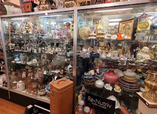 utah/provo/grandview-hill/shop/cats-cradle-antiques-art
