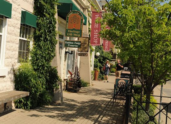 canada/southwestern-ontario/shop/heritage-gift-shop