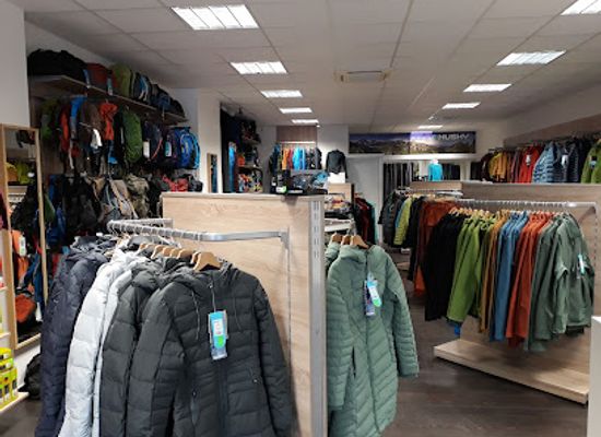 slovakia/bratislava/petrzalka/shop/husky-shop-bratislava-petrzalka