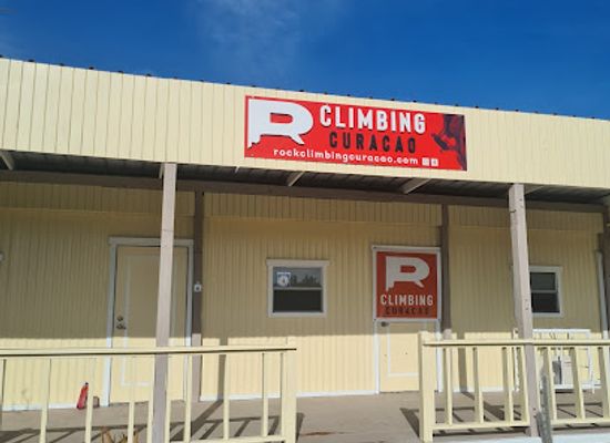 curacao/sta-catharina/shop/rcc-rock-climbing-curacao