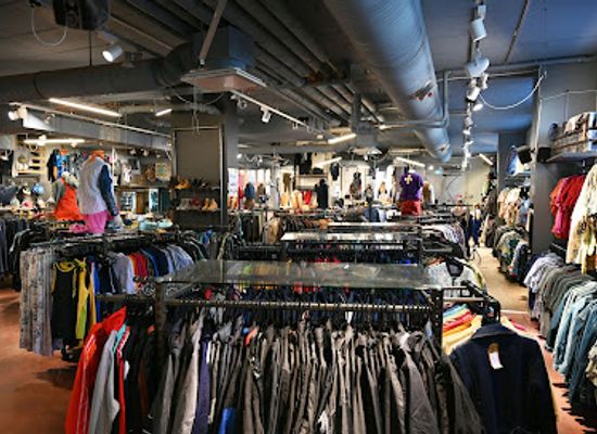sweden/stockholm/sodermalm/shop/beyond-retro-zinken