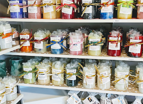 iceland/selfoss/shop/tofraljos-ilmkertagero-kertagallery