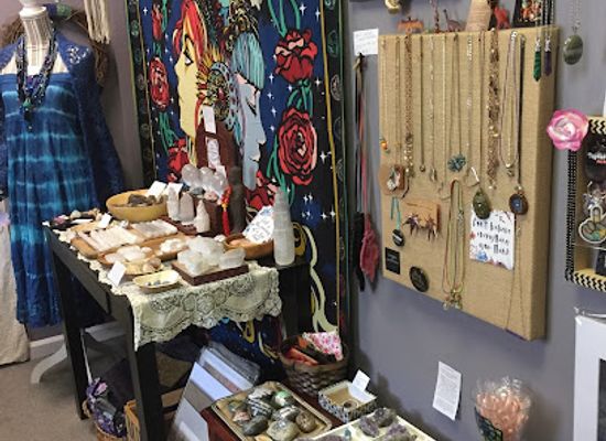 connecticut/stamford/shop/the-funky-hippie-rock-shop