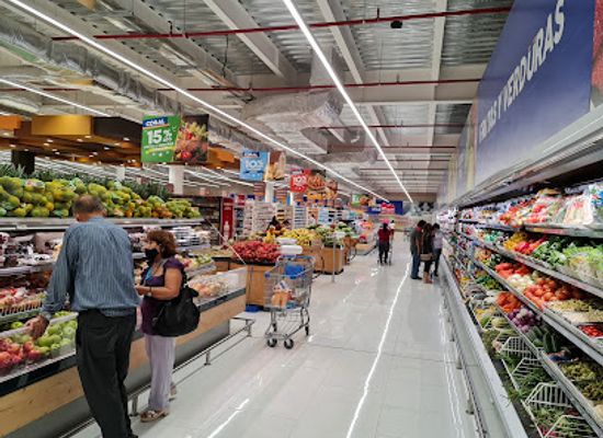 ecuador/southeast-oriente/shop/mall-del-rio