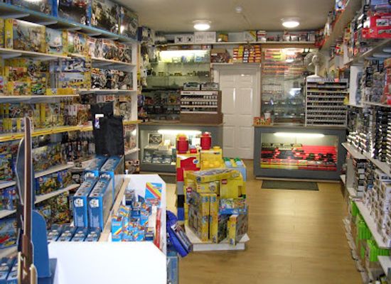 guernsey/castel/shop/model-shop