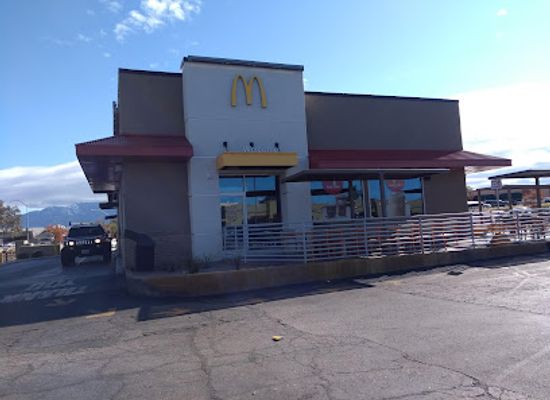 arizona/verde-valley/shop/continental-shopping-plaza