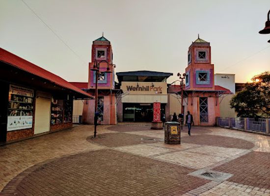 namibia/damaraland/shop/wernhil