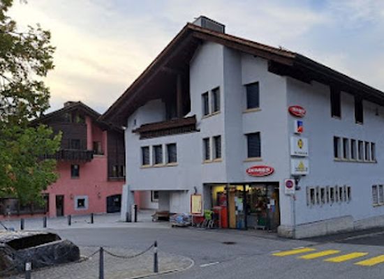 liechtenstein/triesenberg/shop/denner-satellit
