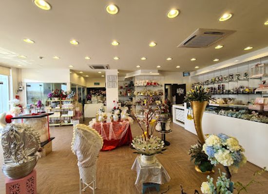 qatar/al-khor/shop/larissa-chocolates-flower-gifts
