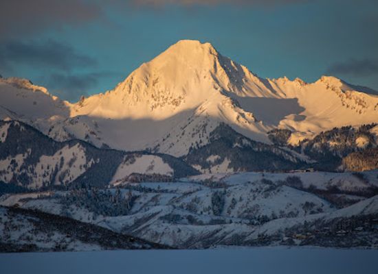 colorado/maroon-bells-snowmass-wilderness/shop/strafe-outerwear-snowmass