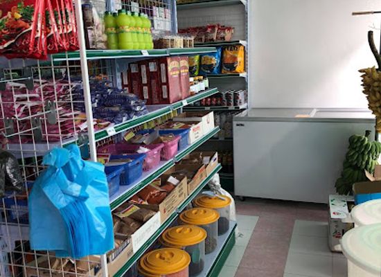 maldives/haa-dhaalu-atoll/shop/lizy-mart