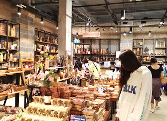 thailand/cardamom-mountains/shop/one-nimman
