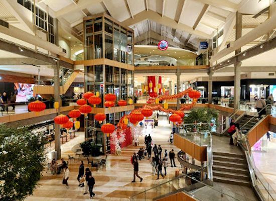washington/bellevue/meydenbauer-bay/shop/bellevue-square