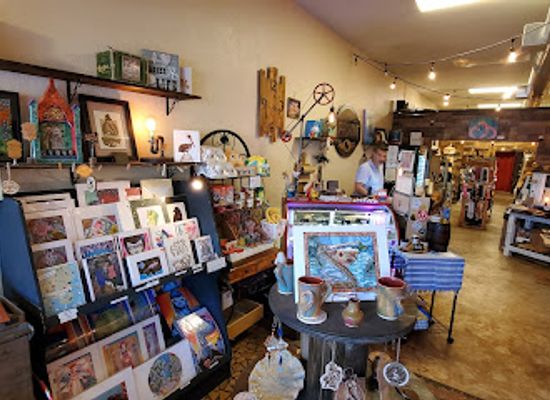 florida/st-petersburg/downtown-st-petersburg/shop/the-merchant-purveyor-of-local-goods