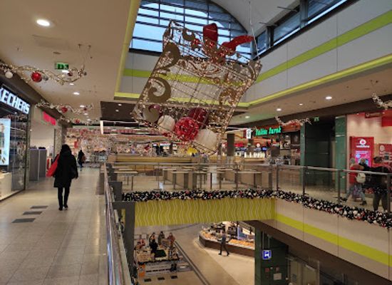 hungary/pecs/shop/arkad