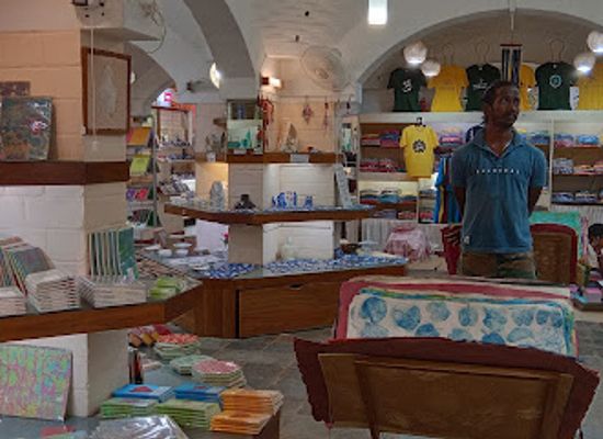 india/pondicherry/auroville/shop/la-boutique-d-auroville