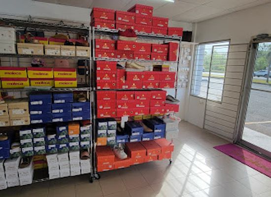 puerto-rico/arecibo-region/shop/encantos