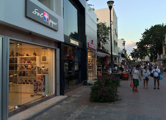 mexico/playa-del-carmen/downtown-playa-del-carmen/shop/sol-jaguar