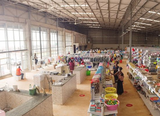 malawi/shire-valley/shop/skyview-department-store