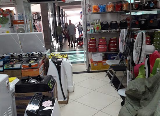 seychelles/victoria/shop/royalty-streetwear-oj-mall