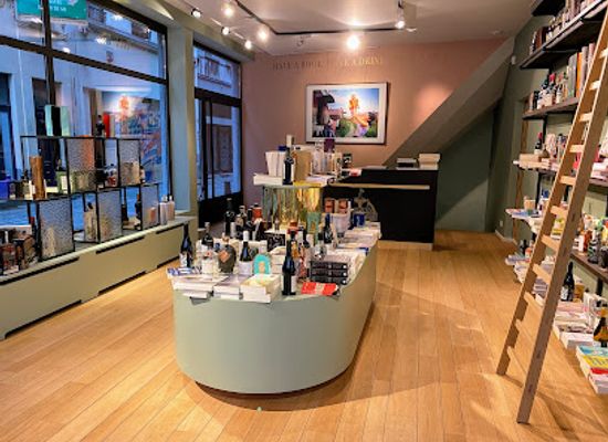 belgium/antwerp/shop/bookz-booze-antwerpen