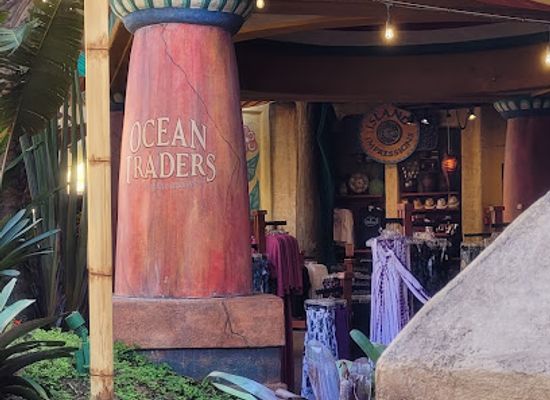 florida/orlando-theme-parks-area/shop/ocean-trader-market