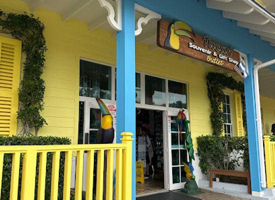honduras/colon-region/shop/tucan-gift-shop