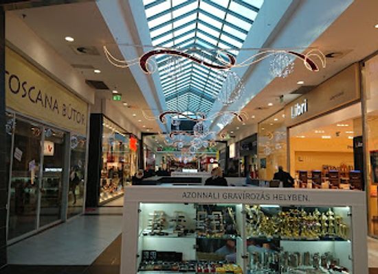 hungary/gyor/shop/gyor-plaza