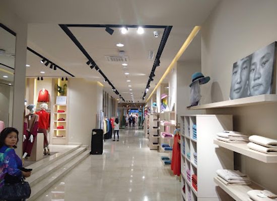 mongolia/mongolian-manchurian-grassland/shop/gobi-cashmere-galleria-store
