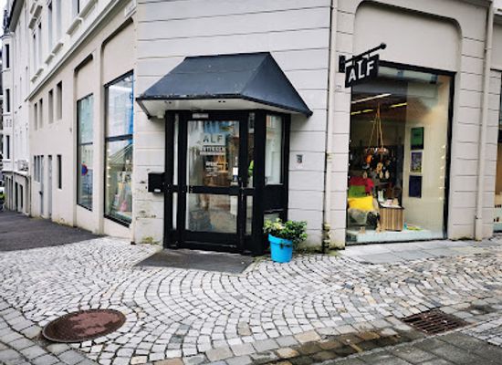 norway/bergen/nordnes/shop/alf-butikken