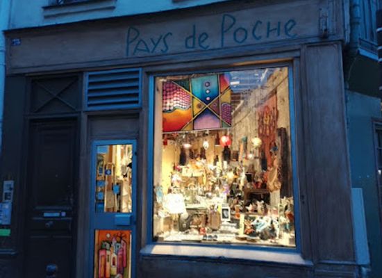 france/paris/latin-quarter/shop/pays-de-poche
