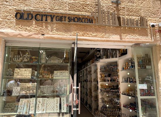 israel/bethlehem/shop/old-city-gift-shop-souvenirs-jewellery-judaica-in-jerusalem