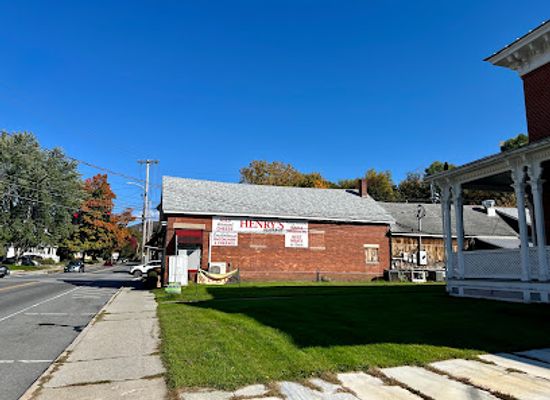 vermont/bennington/shop/henry-s-market-inc