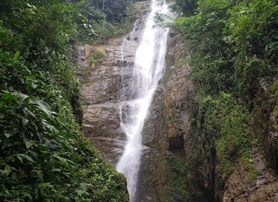 ecuador/cotopaxi-region/shop/siete-cascadas-del-zapanal