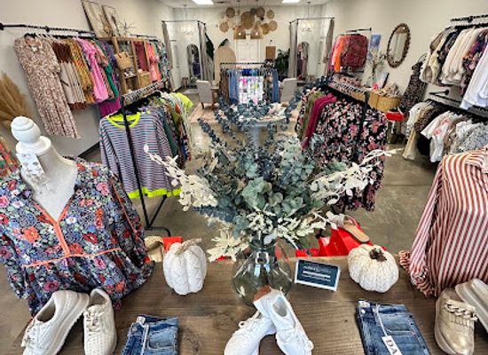 north-carolina/crystal-coast/shop/coastal-current-boutique