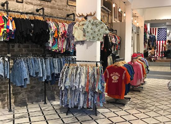 israel/tel-aviv-district/shop/flashback-vintage-store